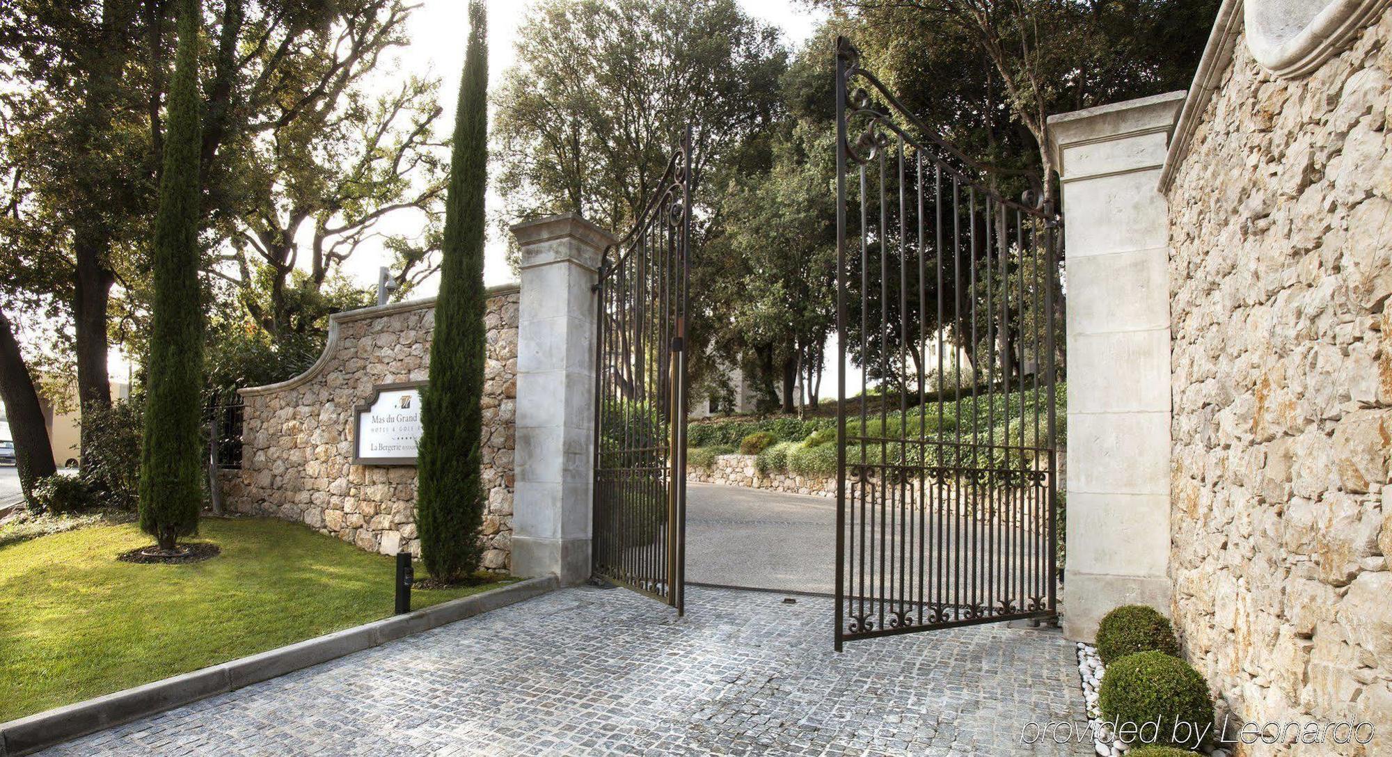 Résidence Hôtelière Les Mas du Grand Vallon Mougins Exterior foto